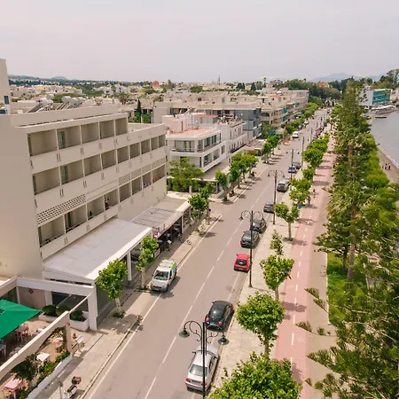 Orpheus Apartament *